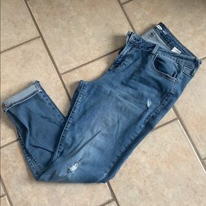 Old Navy Rockstar Super Skinny